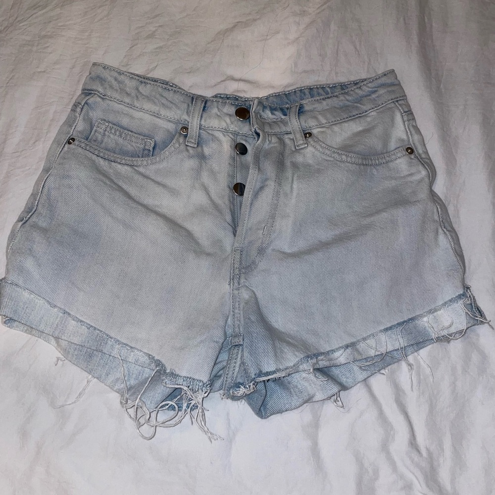 H&M High Rise Light Wash Denim Jean Shorts